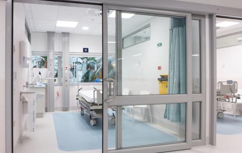 Auckland Hospital Clinical Decision Unit Auckland Hospital Clinical Decision Unit